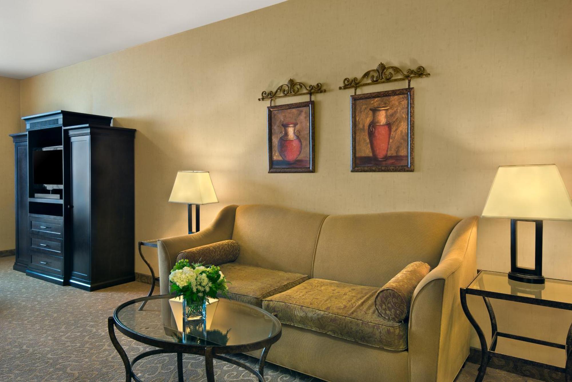 Oxford Suites Бойсе Экстерьер фото